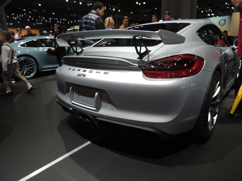 Illustration for article titled NYIAS 2016 PHOTODUMP (part 3, the euros minus BMW, Alfa and Audi)